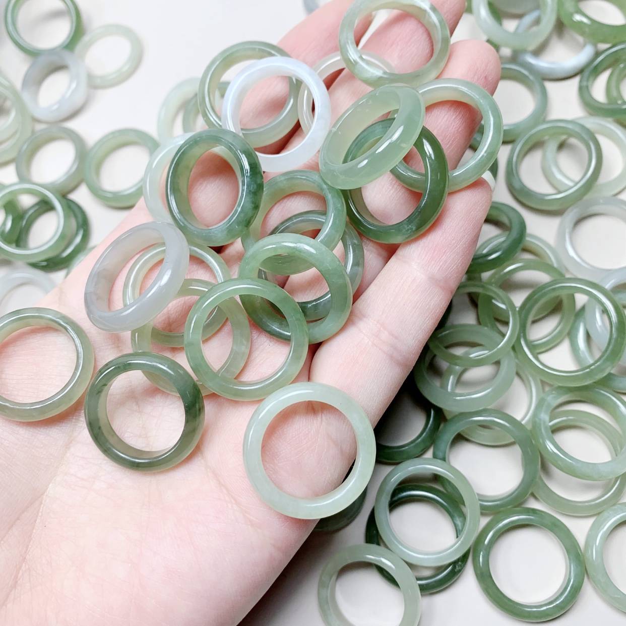 Qingcang Natural Hetian Yuqing Water Running Ring Circle Whenever Hetian Yu Ring Circle