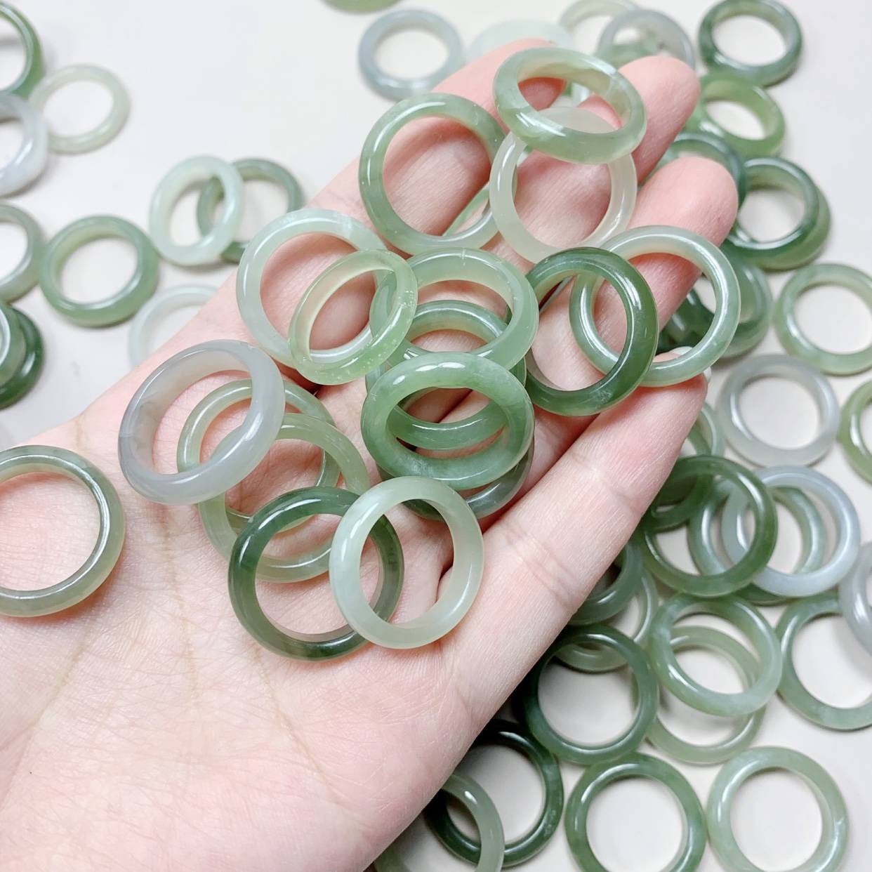 Qingcang Natural Hetian Yuqing Water Running Ring Circle Whenever Hetian Yu Ring Circle