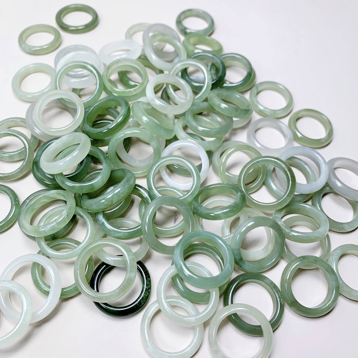 Qingcang Natural Hetian Yuqing Water Running Ring Circle Whenever Hetian Yu Ring Circle