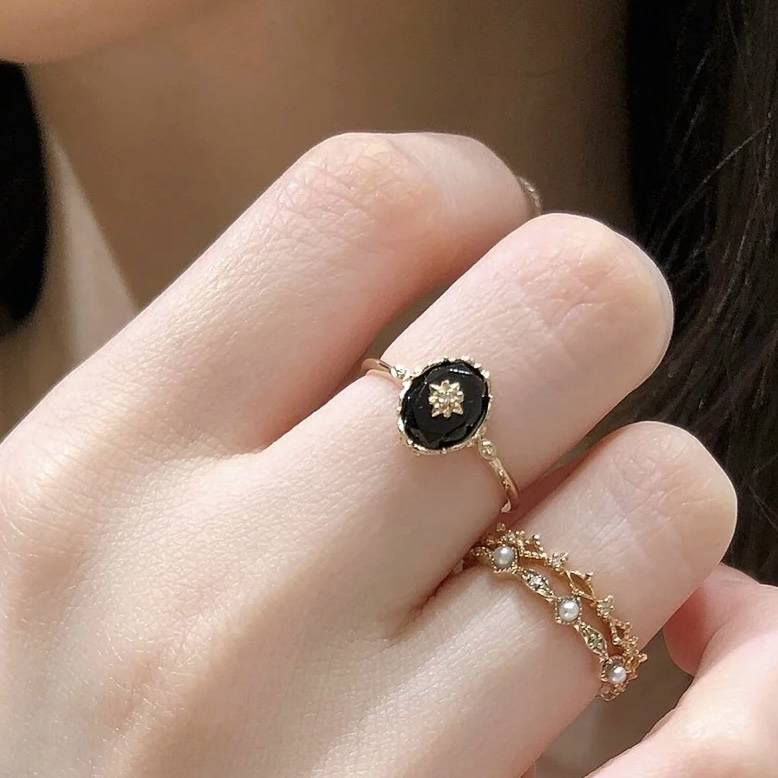 "Black Wood Jade Floor" Agete Japanese Gold 18K Advanced Agame Repecked Nichea Ring Woman