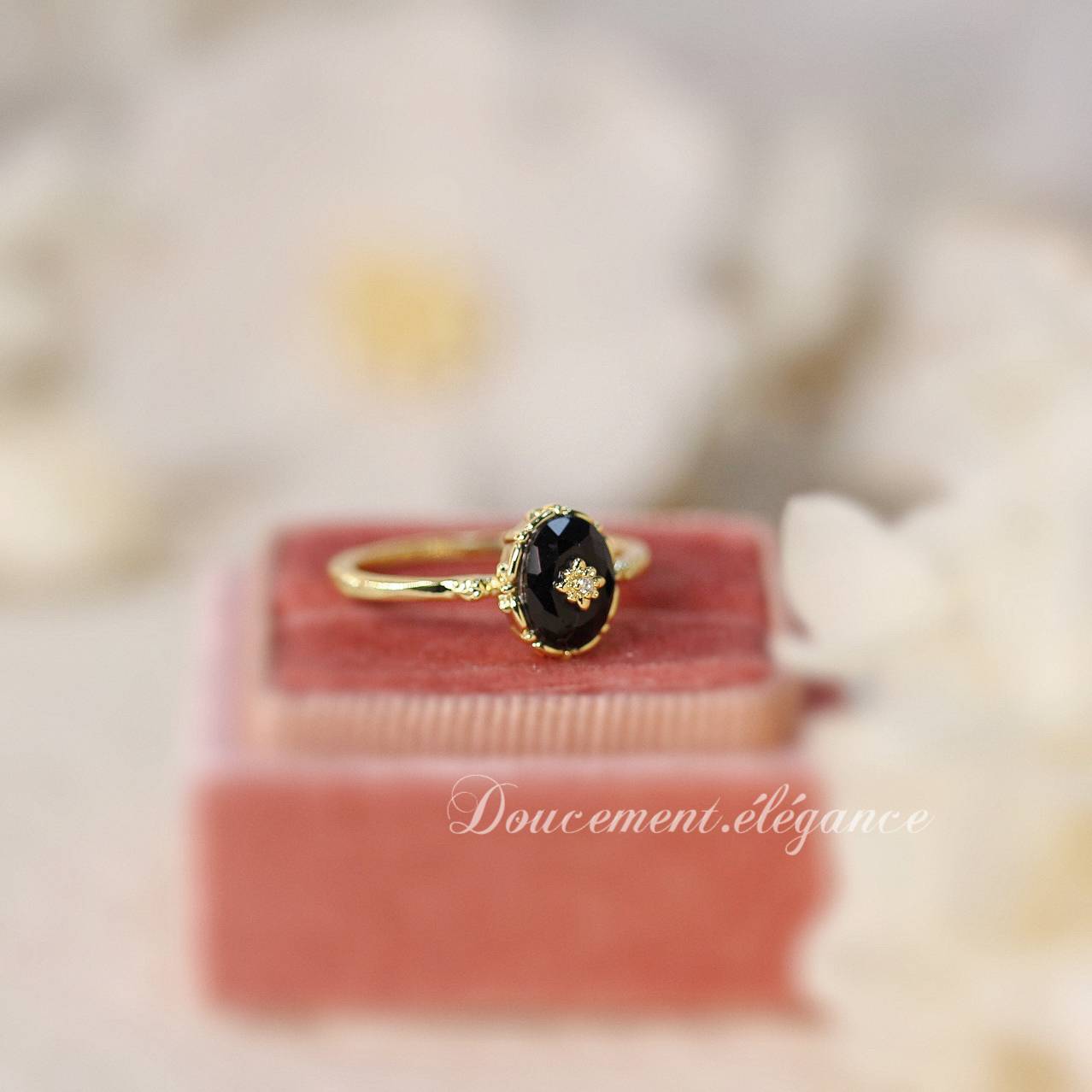"Black Wood Jade Floor" Agete Japanese Gold 18K Advanced Agame Repecked Nichea Ring Woman