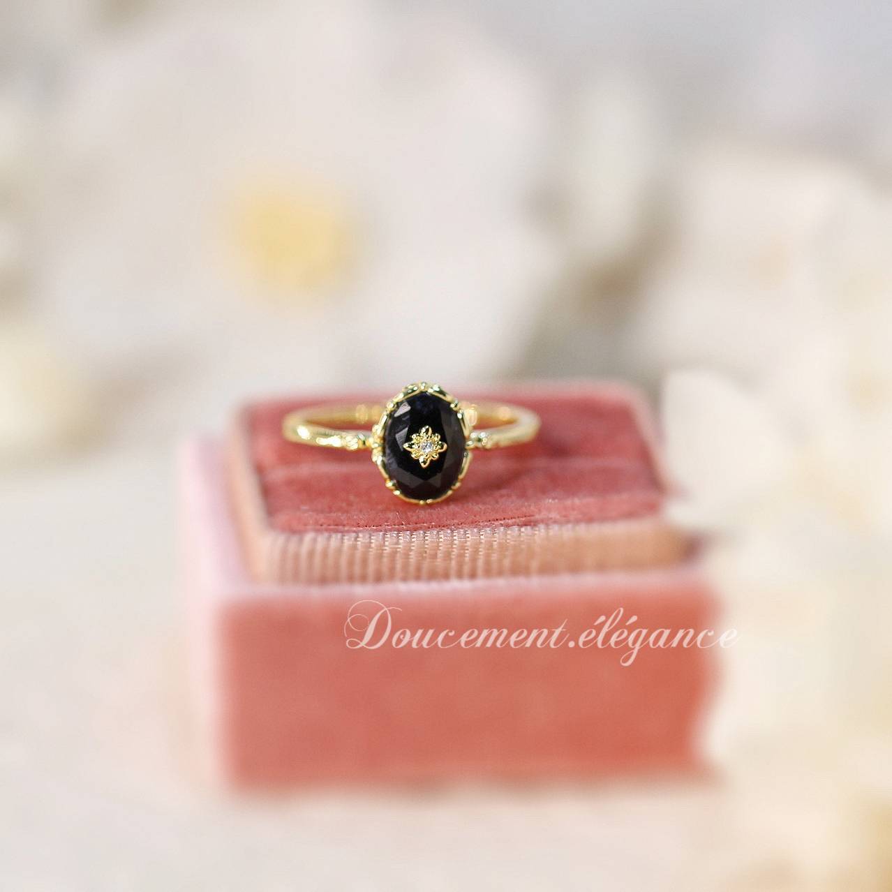"Black Wood Jade Floor" Agete Japanese Gold 18K Advanced Agame Repecked Nichea Ring Woman