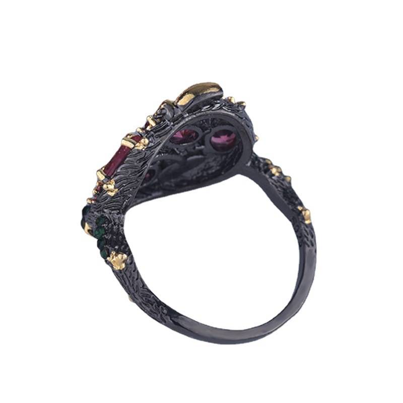 Zhenrong Ali Sales Amazon's new bee ring European and American Gothic style ruby black gun ring