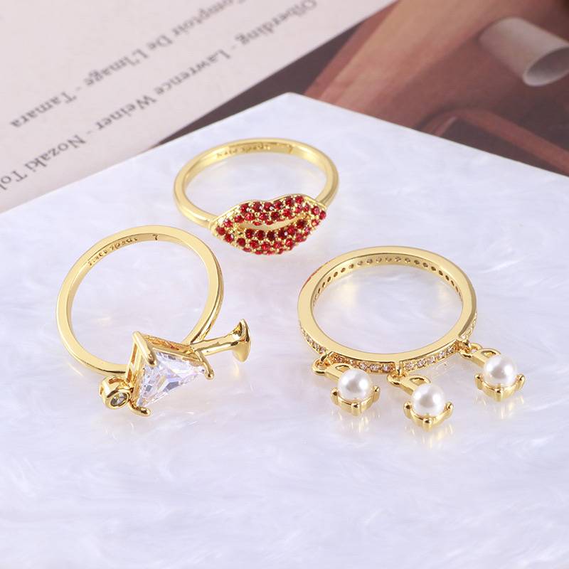 European and American jewelry shining