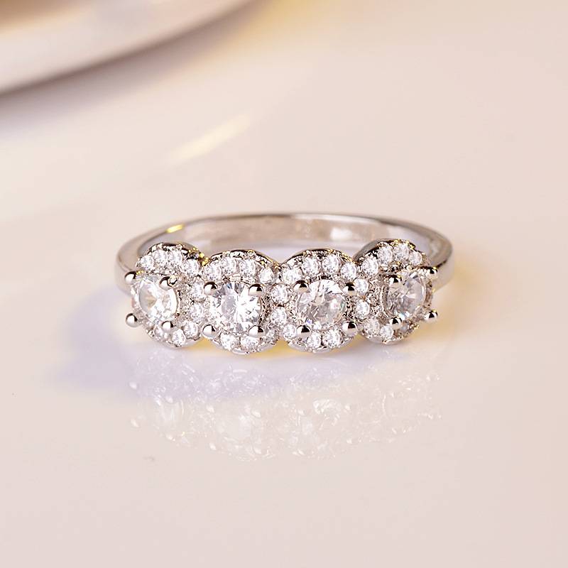 Zhenrong Wish hot selling new micro -mosaic simulated vermiculite engagement ring European and American platform supply female bars