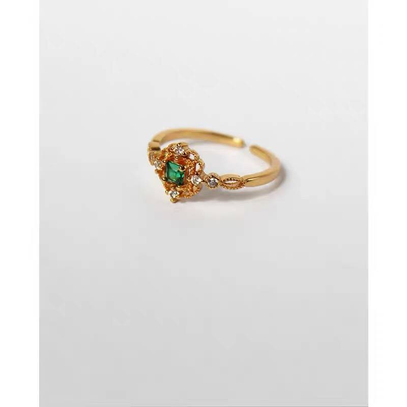 Copper -plated gold -plated French retro emerald micro -mosaic vermiculite light luxury retro hollow ring opening can be adjusted