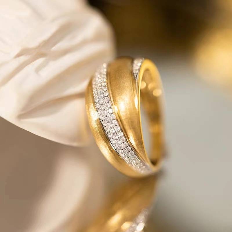 Kaivy Italian Brai weaving carved golden rittic technology wide surface showed large ring French retro elegant Malaysia