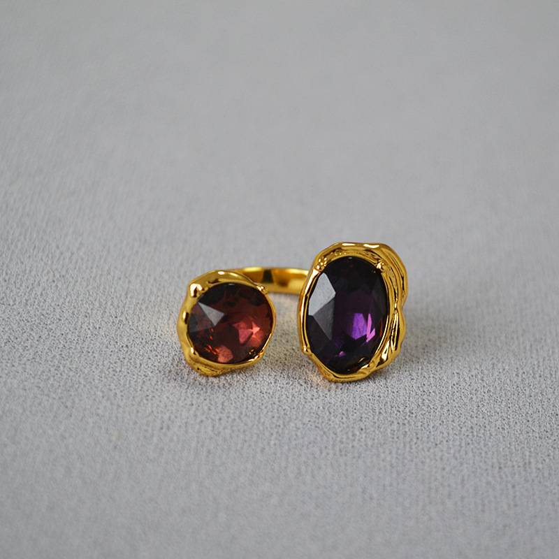 Fashion exaggerated niche personality retro mosaic embedded dark glass gemstone opening can adjust the ring, the finger finger ring woman