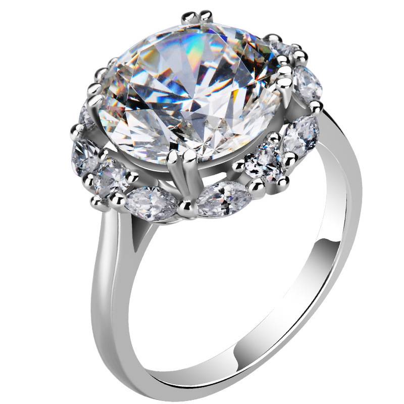Living ring queen's big drilling pigeon egg 5 carat imitation Mosang stone high -carbon diamond Japanese light luxury opening ring