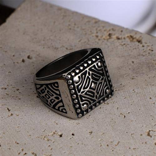 European and American sources Personalized men's trend four -way ring retro finger titanium steel ring SA237