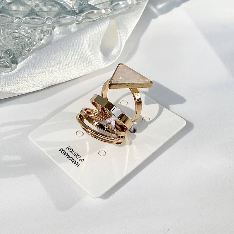 Qingdao European and American jewelry personality trendy niche high sense of high sense, multiple ring finger ring sets