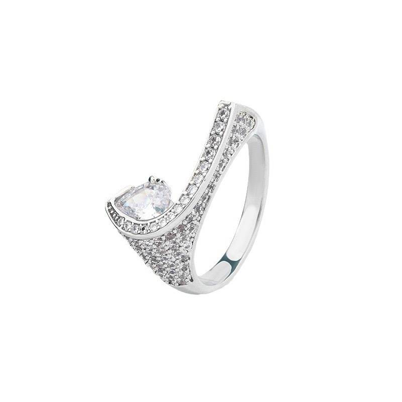 Speedment of geometric jewelry inlaid diamond ring single diamond curved European and American style handbroken jewelry lines prominent feeling