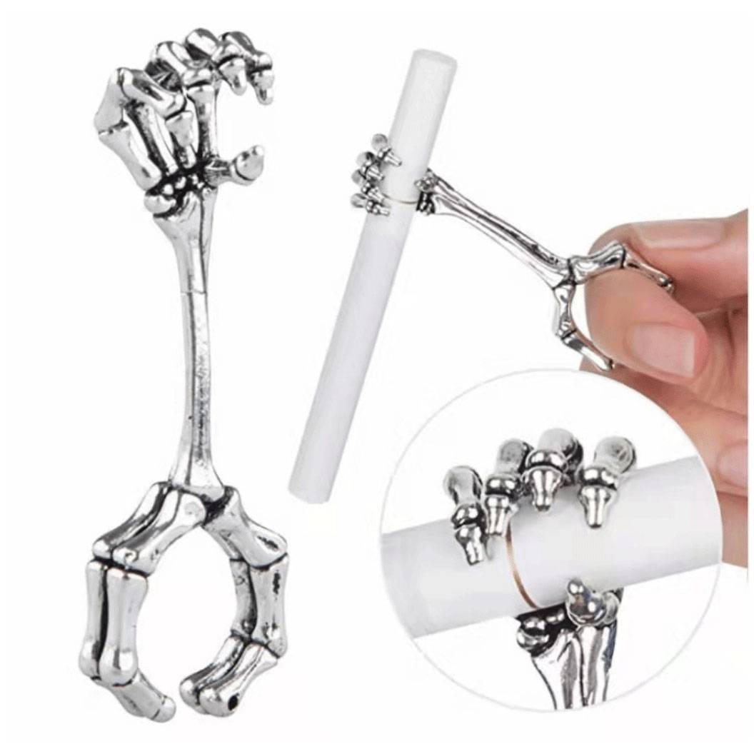 Cross -border new hand bone smoke, ring personality ring, cigarette, cigarette, cigarettes, holding holder holder skull styling gift