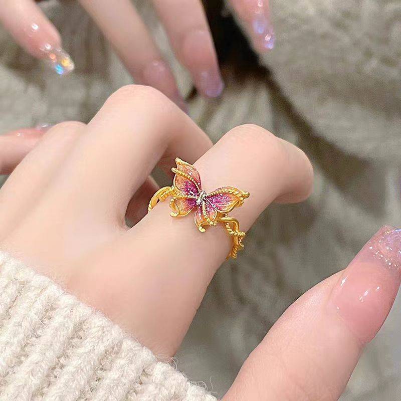Vietnam Sand Gold Colorful Butterfly Twist Halfee Ring Niche Light Luxury Retro Palace Temperature Advanced Sensing Circle