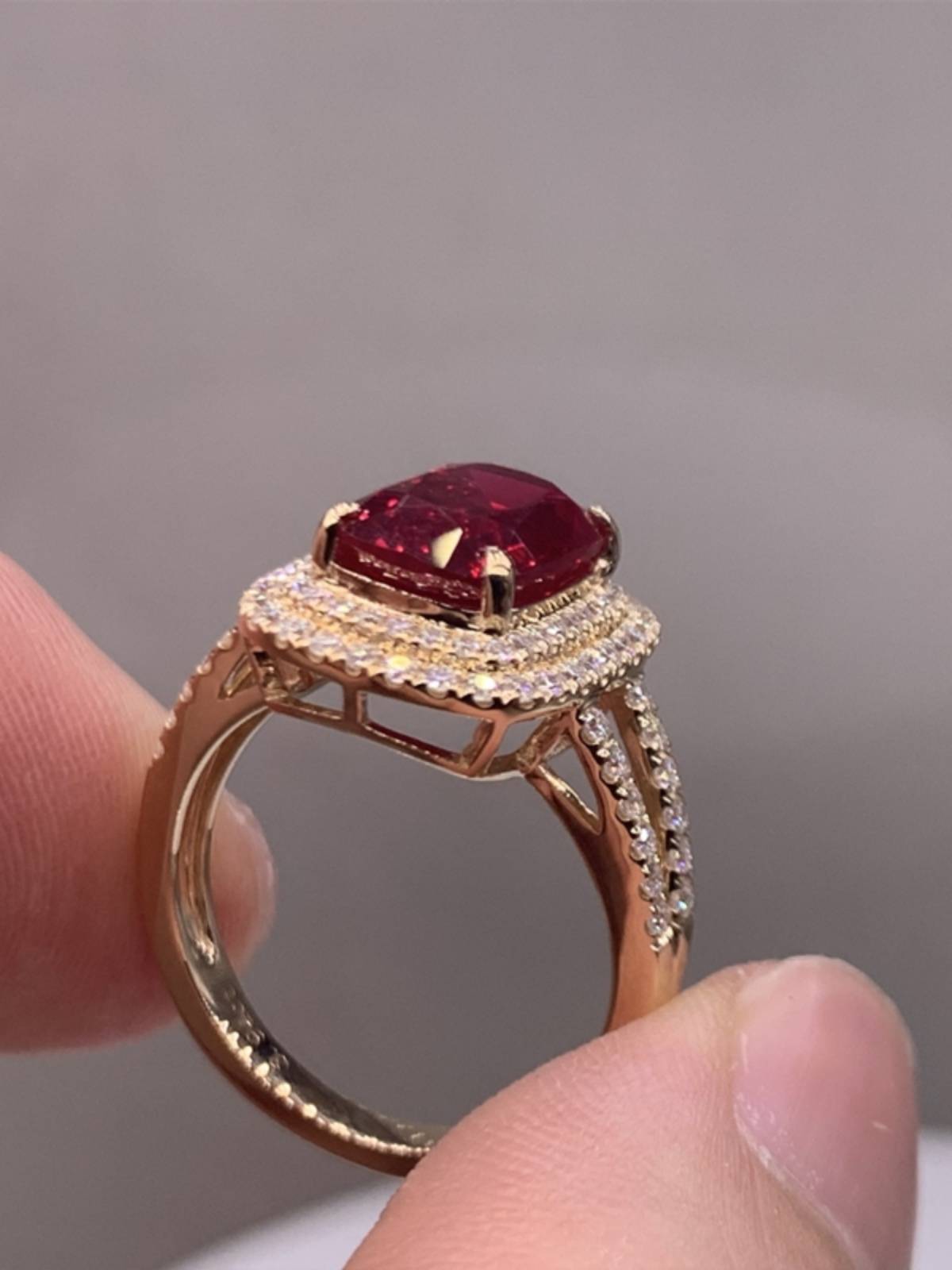 Cultivate ruby rings female 18K gold, white gold, gold rose golden noble temperament color treasure sapphire ring female