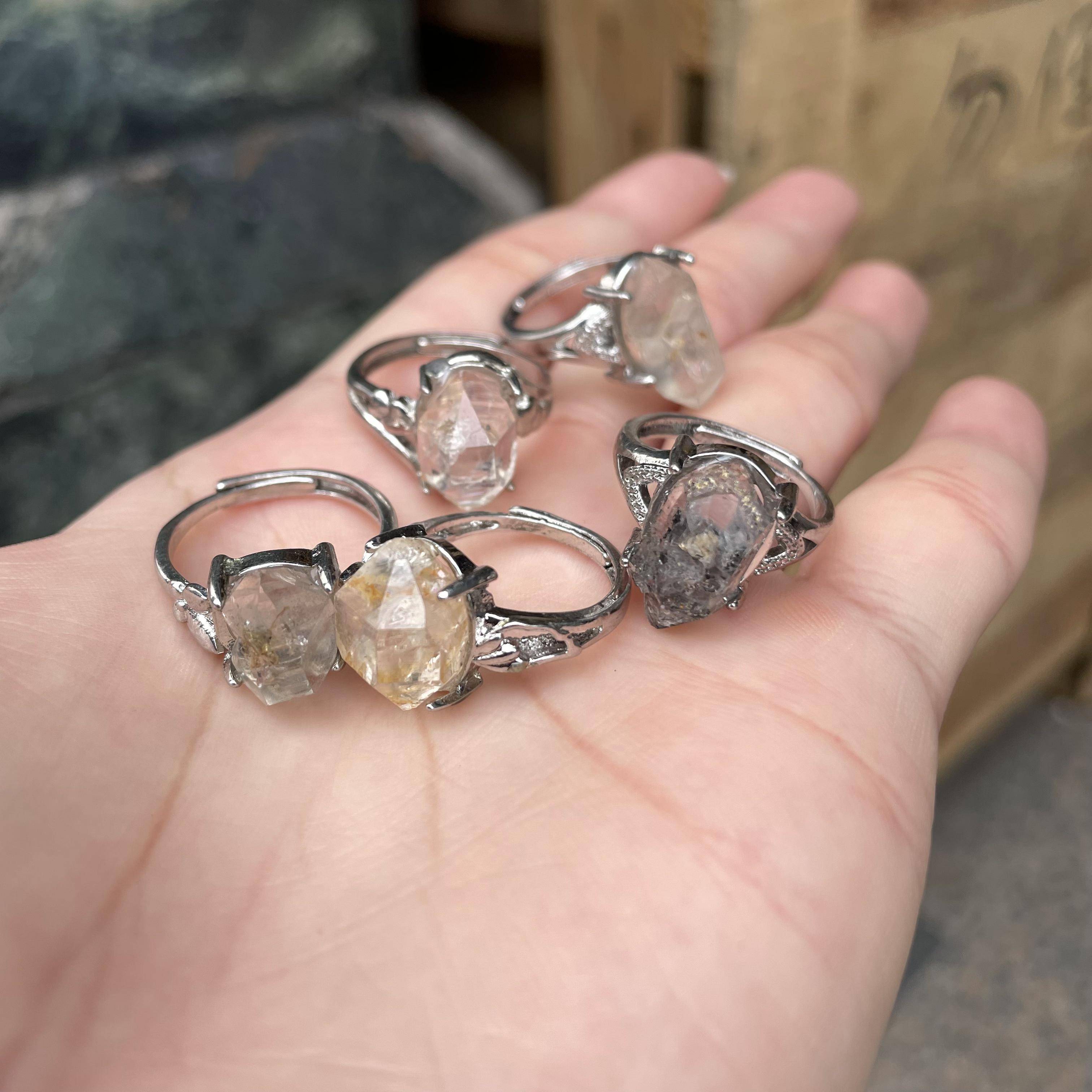 Natural glittering diamond crystal ring girl opening can adjust the simple fashion Herki Mongolian stone rings jewelry