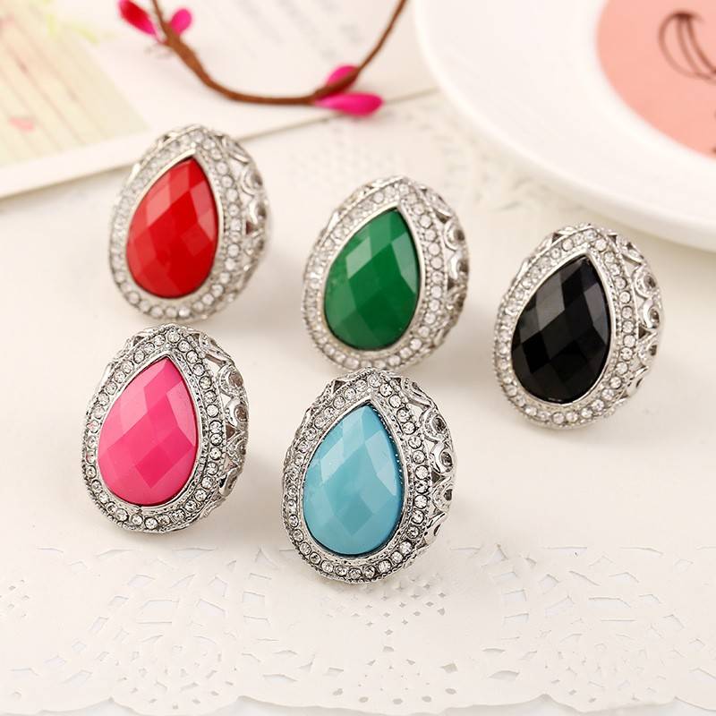 Speed Store Explosion European and American Series Ring Exaggerated Jewelry Plash Diamond Crystal Crystals