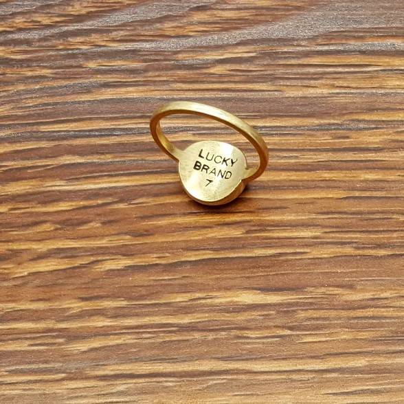 European and American original single brands natural rare shells shells, female literature and art fan, simple versatile small ingenious ring rings