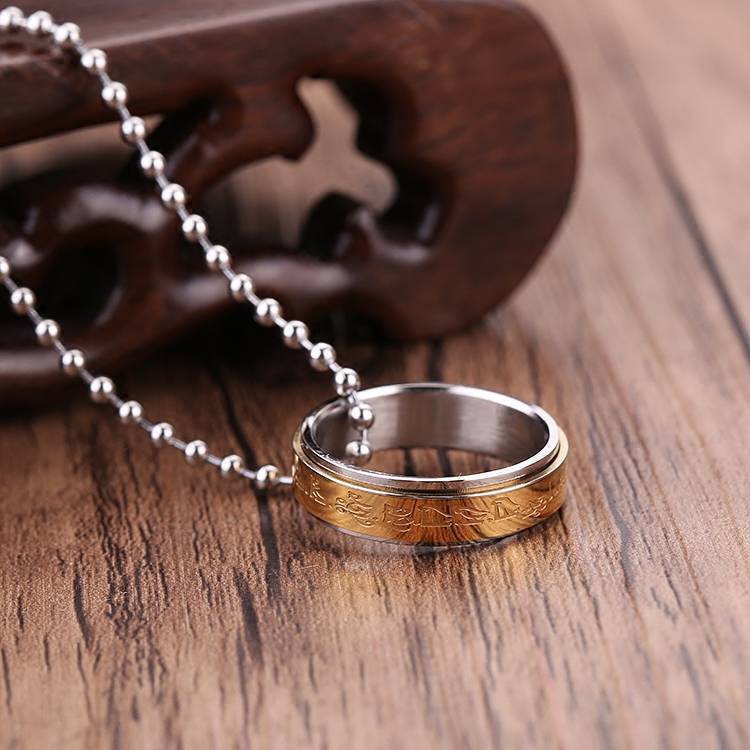 Retro Yellow Fortune God Mantra Titanium Steel Ring can rotate male and female couples.