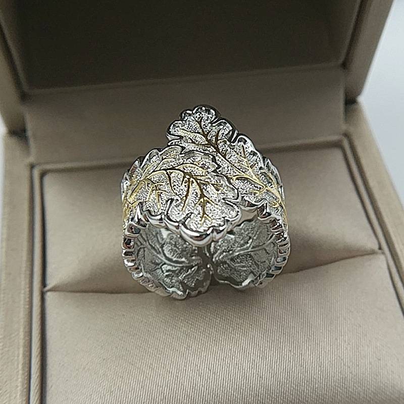 AliExpress EBAY hot sale retro -painted gold ring European and American cross -border fashion female ring lace two -color leaf ring