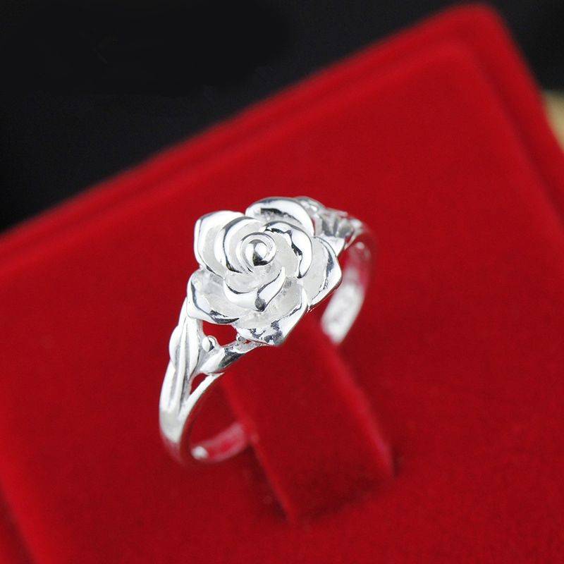 Hong Kong counter tax -free 999 pure silver rose ring female rose roses can adjust the gift of middle -aged and elderly people