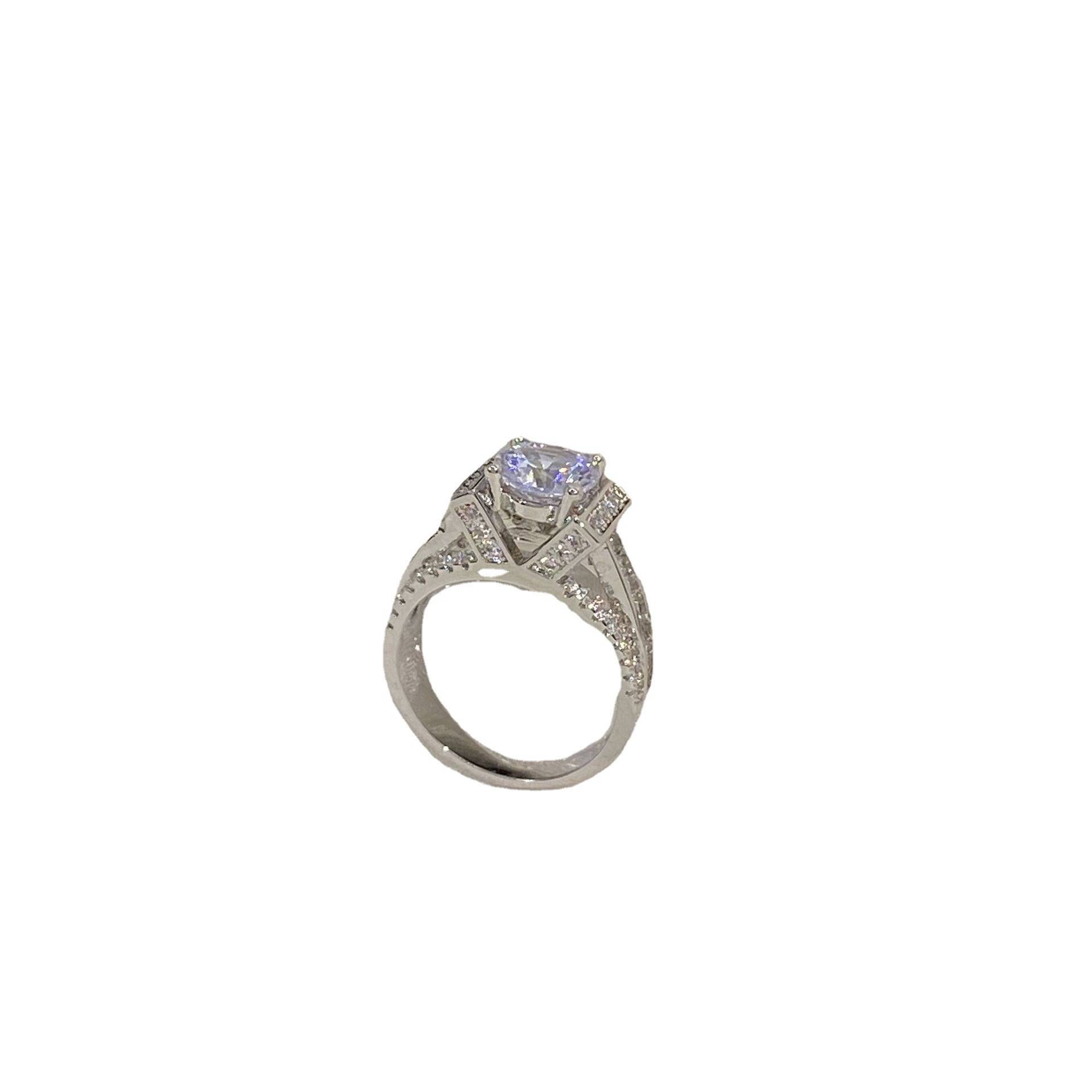 TIKTOK cross -border European and American vermiculite ring women's trend couple natural vermiculite inlaid diamond ring