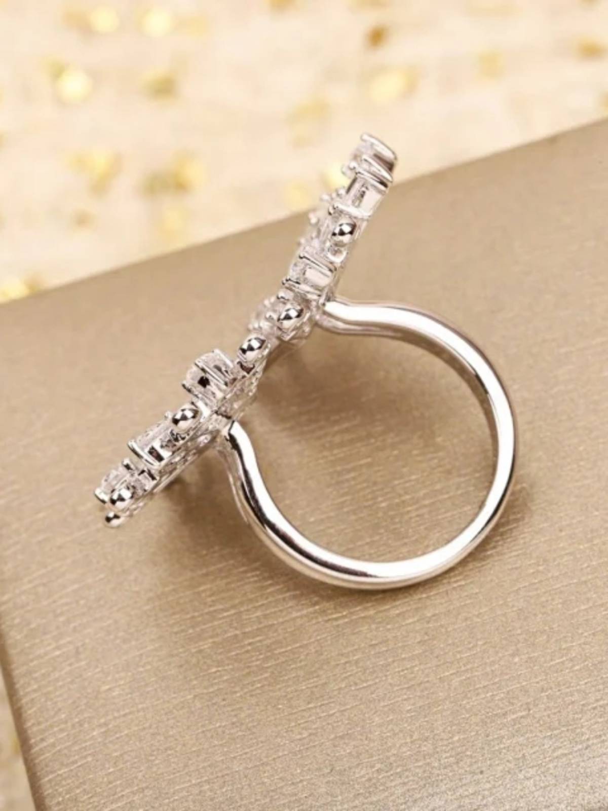 The same channels of new ladies ring rich series crystal diamond ring female 18K real gold plating layer