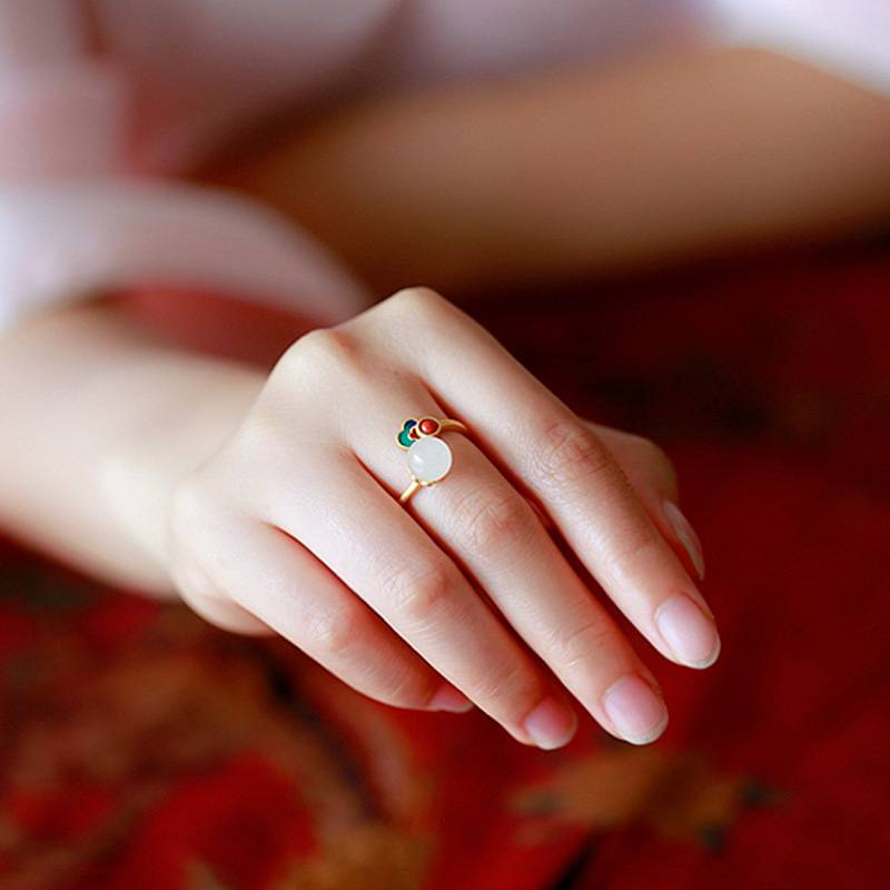 Xiangyun White Jade Ring Chinese style ancient method gilt enamel Mortilles and Tianyu pointed to the new Chinese Hanfu accessories