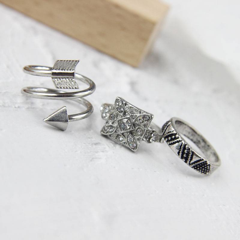Baby Wang Rui European and American jewelry Japan and South Korea jewelry retro sterling silver tide ins Simple personality ring set