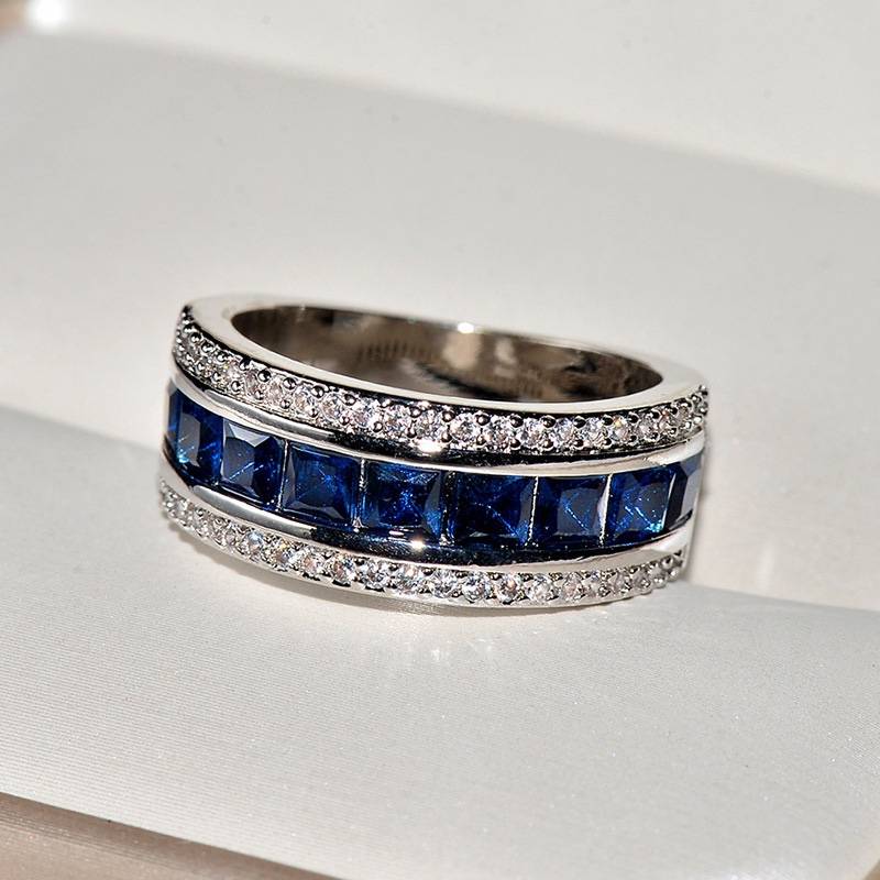 Speed -to -saleschane new cross -border explosion jewelry inlaid diamond ring Creative sapphire ring square diamond diamond micro -inlaid vermiculite ring