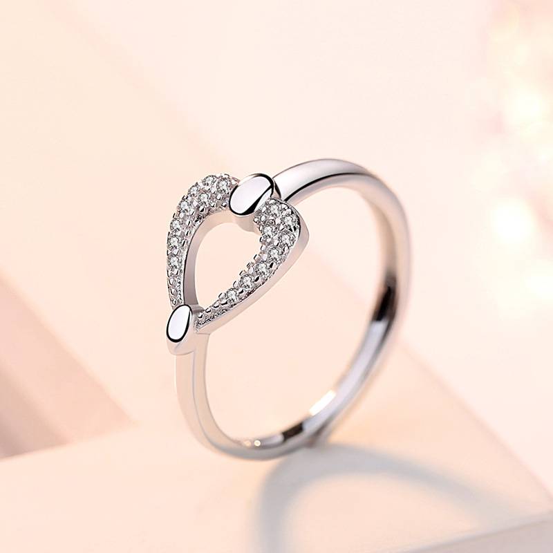 Fashion Heart -shaped Ring Fast Sale EBAY Hot Sale Love Women's Ring European and American vermiculite ring cross -border supply