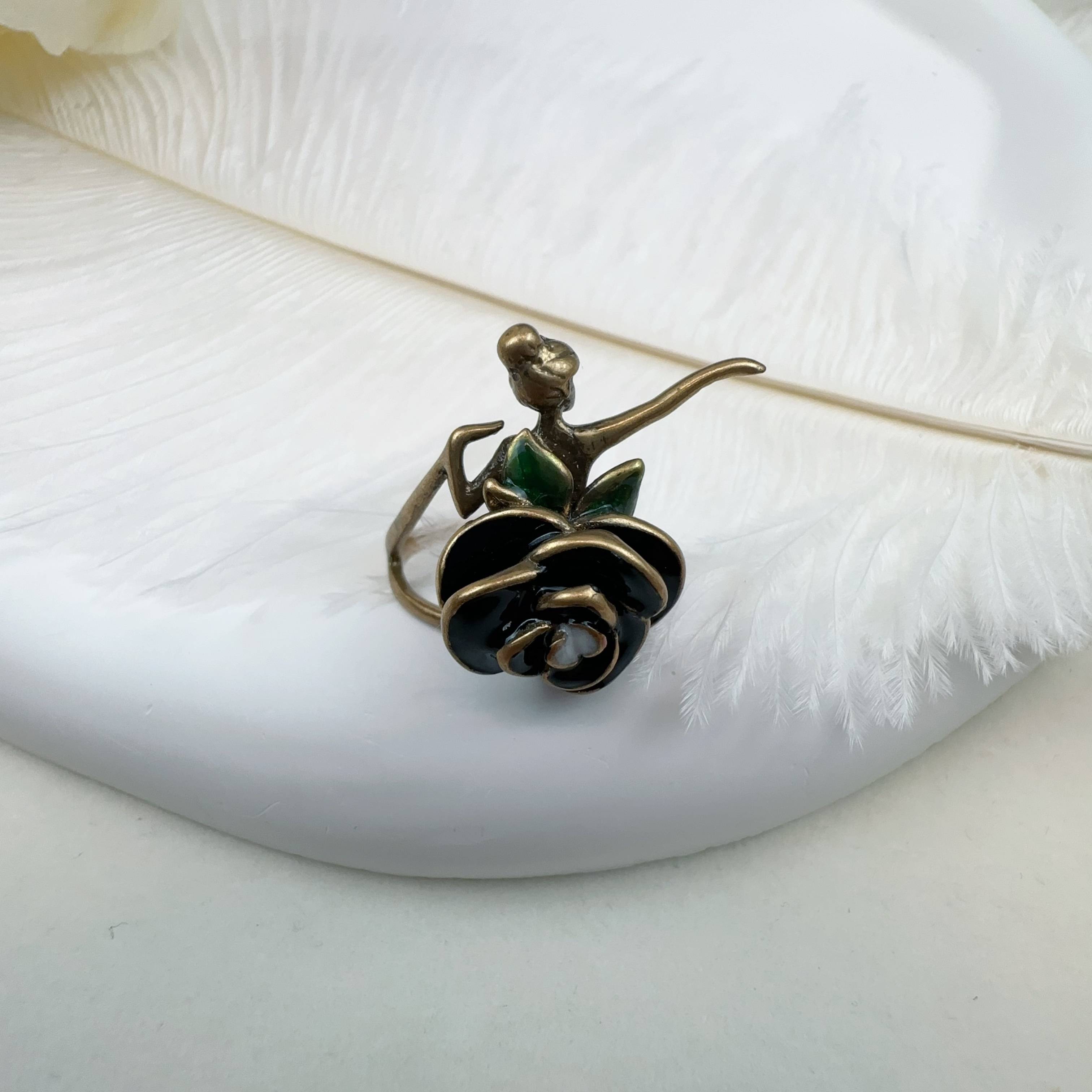 Middle enamel color mountain camellia fairy ring brass plating k golden niche design, retro, old versatile ring