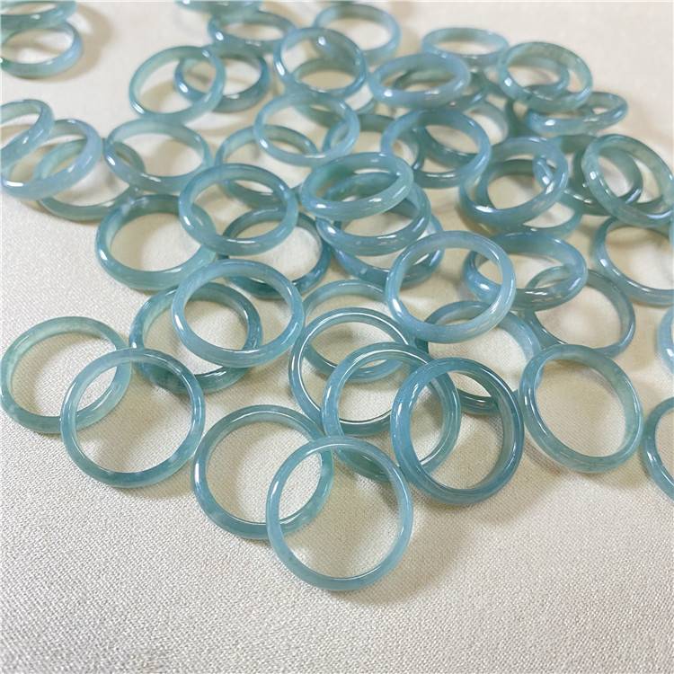 New goods natural A jadeite blue water ring ring ring ring ring ring men's female emerald ring jewelry ultra -ice penetration
