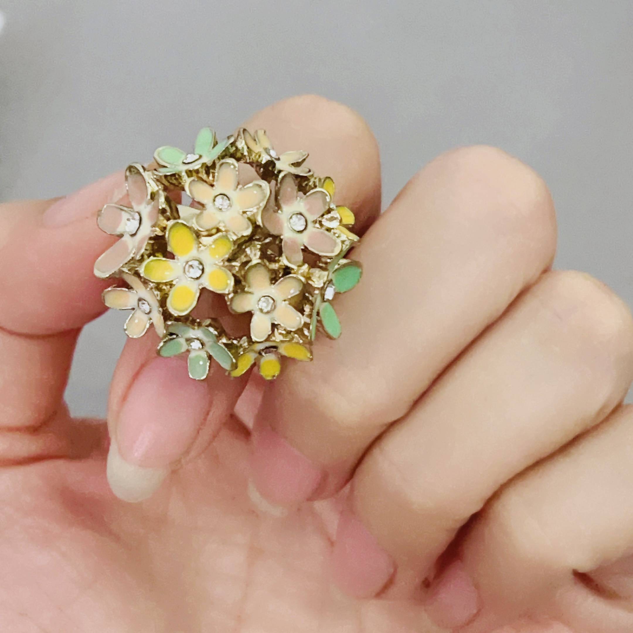 Export tide brand original single large factory tail cargo orphan jewelry jewelry retro luxurious exaggerated glaze stereo small flower ring