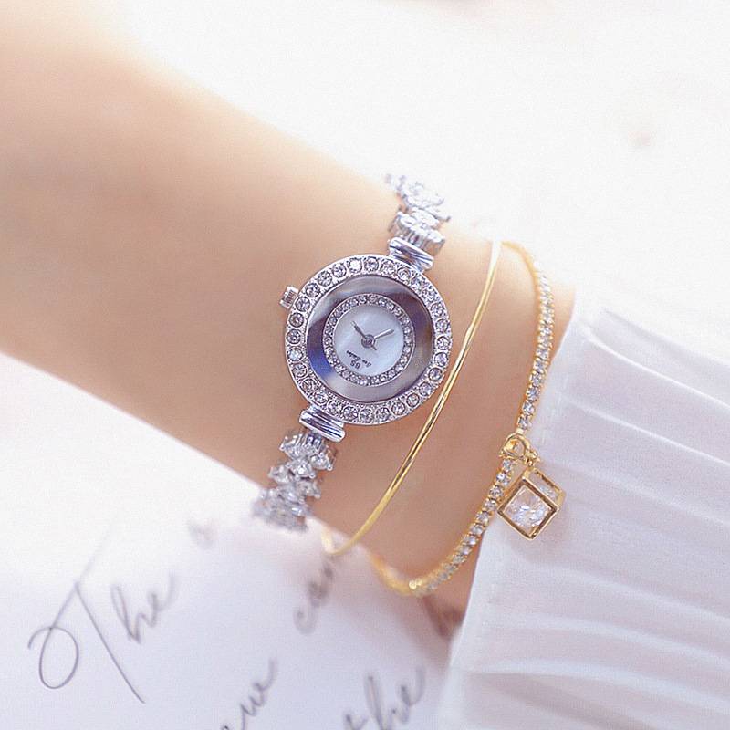 Trendy net red high -level student new watch linked list custom full diamond female watch genuine