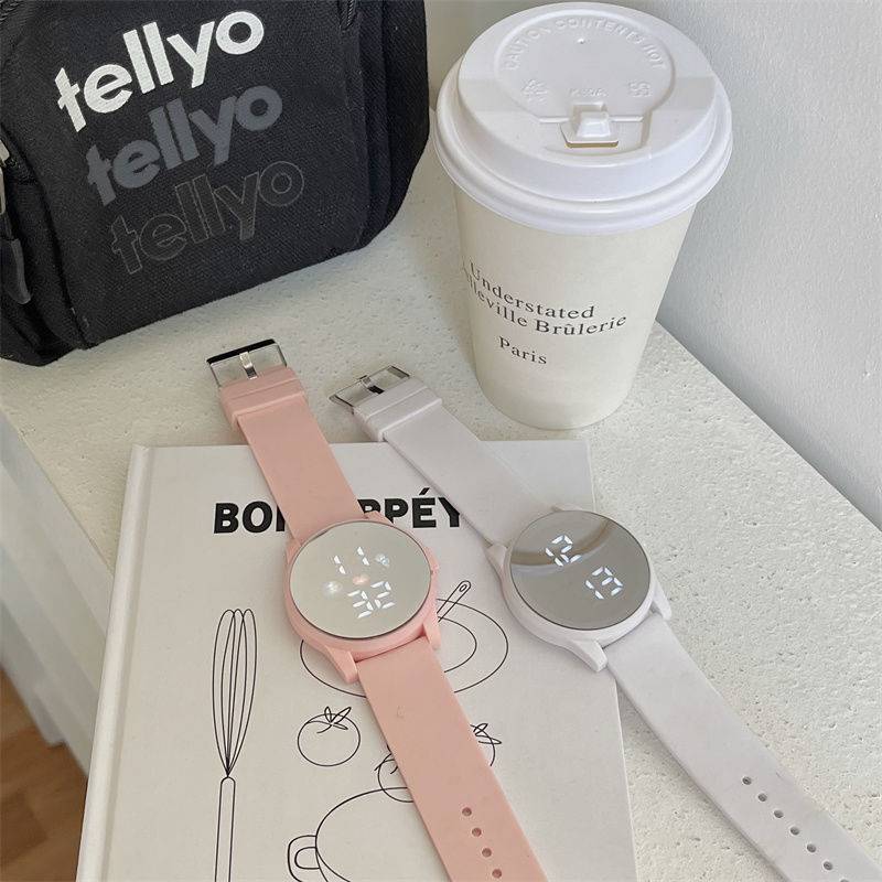 Watch men and women luminous waterproof elementary school students LED small fresh children junior high school touch screen mirror electronic watches