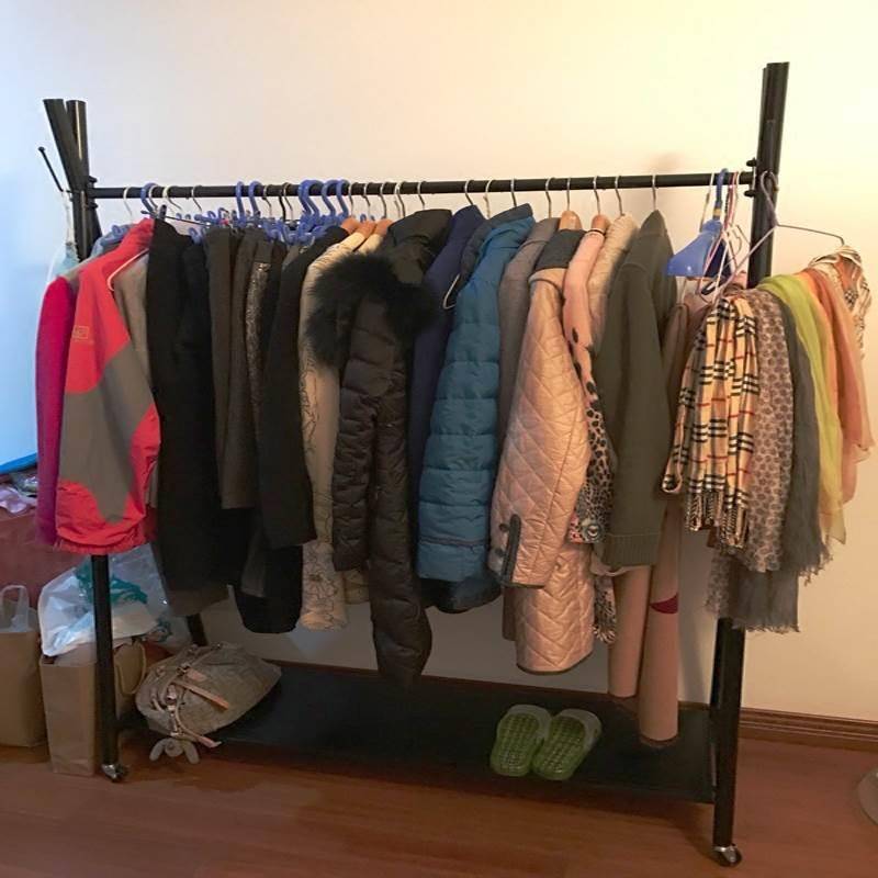 High -end single -shot drying rack house hill -hanging shelf floor -to -floor bedroom setting rack balcony rack rhoda shelf hanging quilt