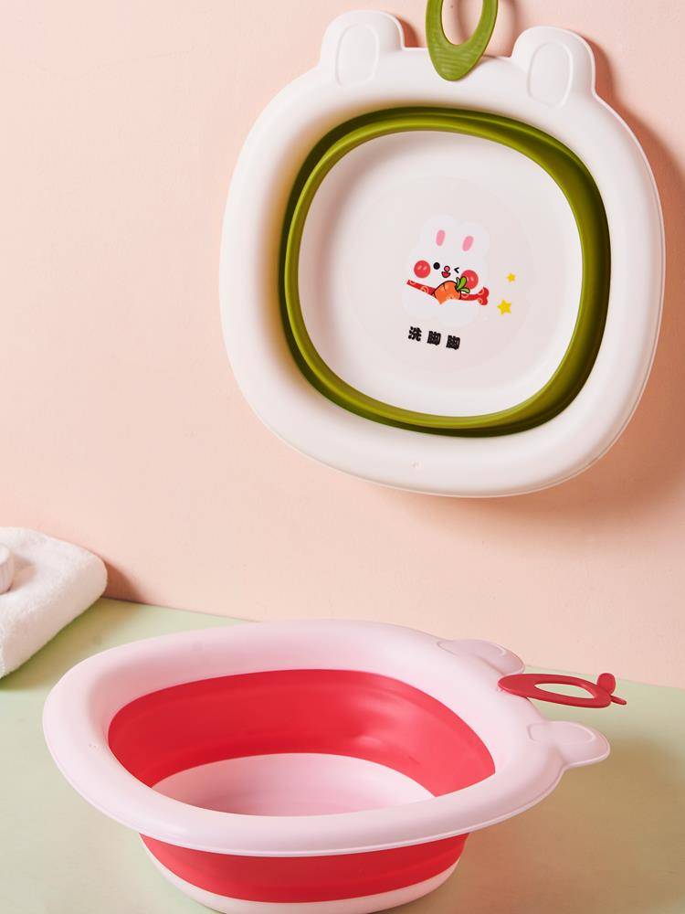 Newborn baby can fold the washbasin and foot basin, portable cartoon can be hanged, fart fart, use baby small basin