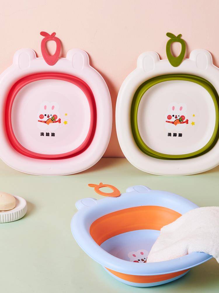 Newborn baby can fold the washbasin and foot basin, portable cartoon can be hanged, fart fart, use baby small basin