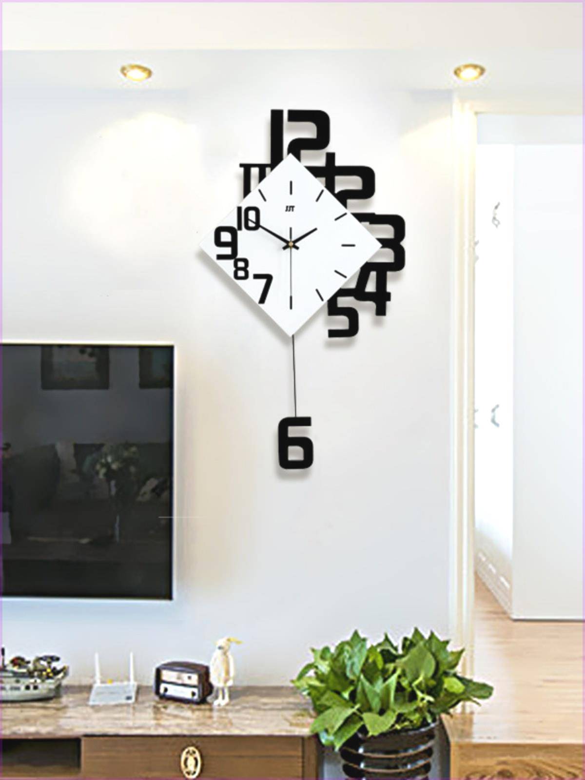 Watch Personality Digital Clocks Fashion European Living Room hanging clock wood creative decoration hanging table quartz explosion models