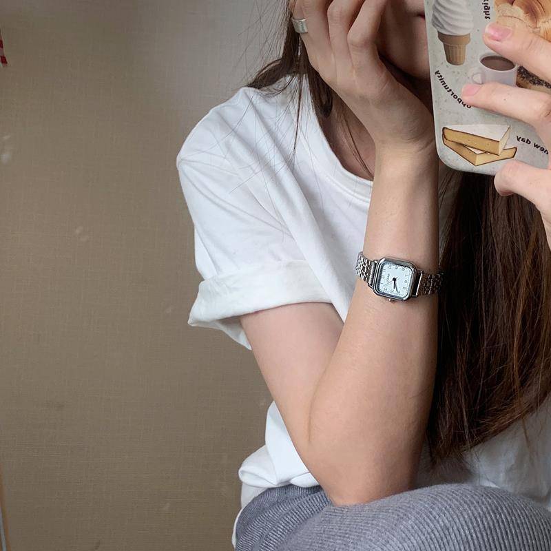 Watch Woman British Small Sugar Series Various Simple Korean Version Small Student Retro Waterproof Steel Bands quartz Watch