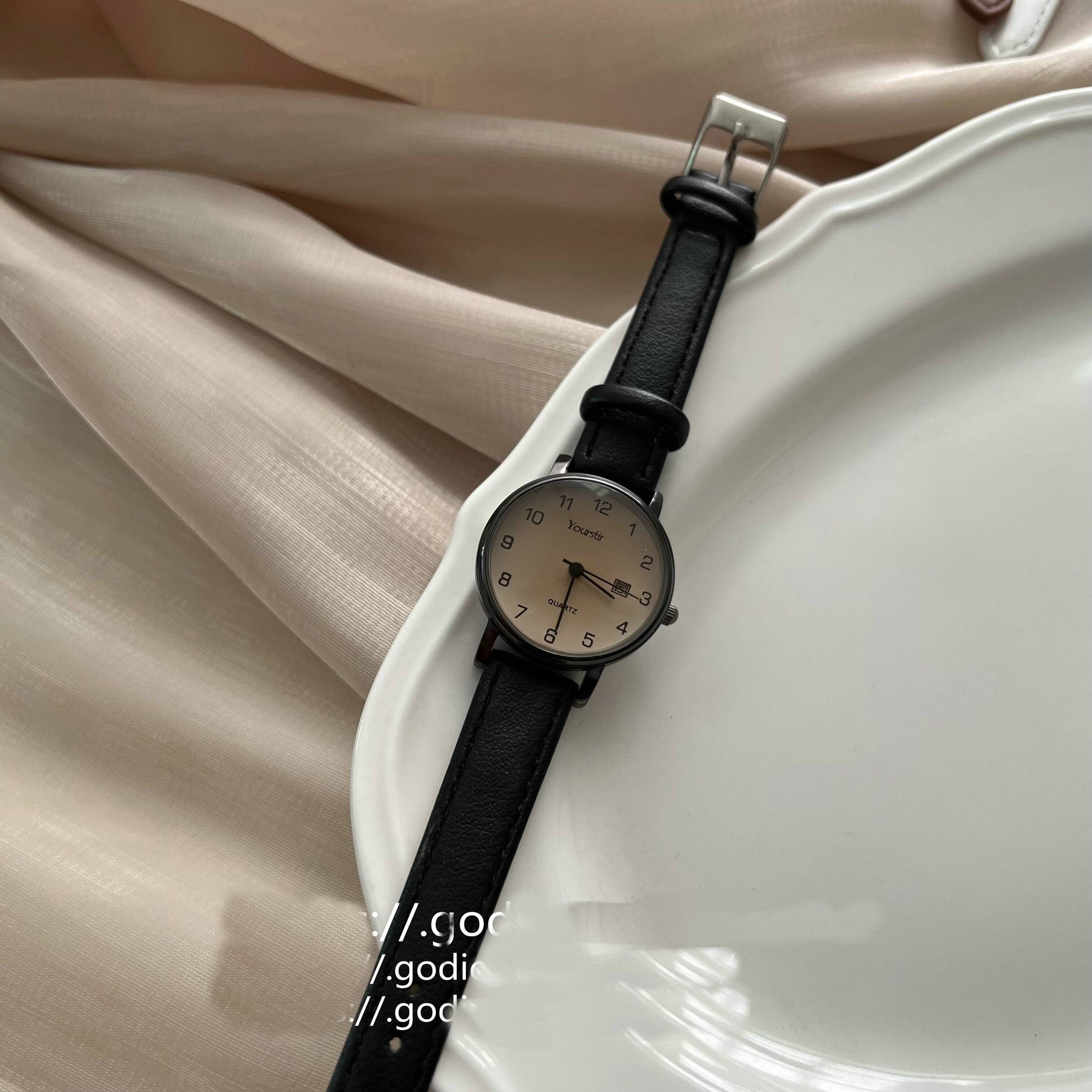 Korean retro digital calendar watch women's simple temperament junior high school student test special belt women's watch
