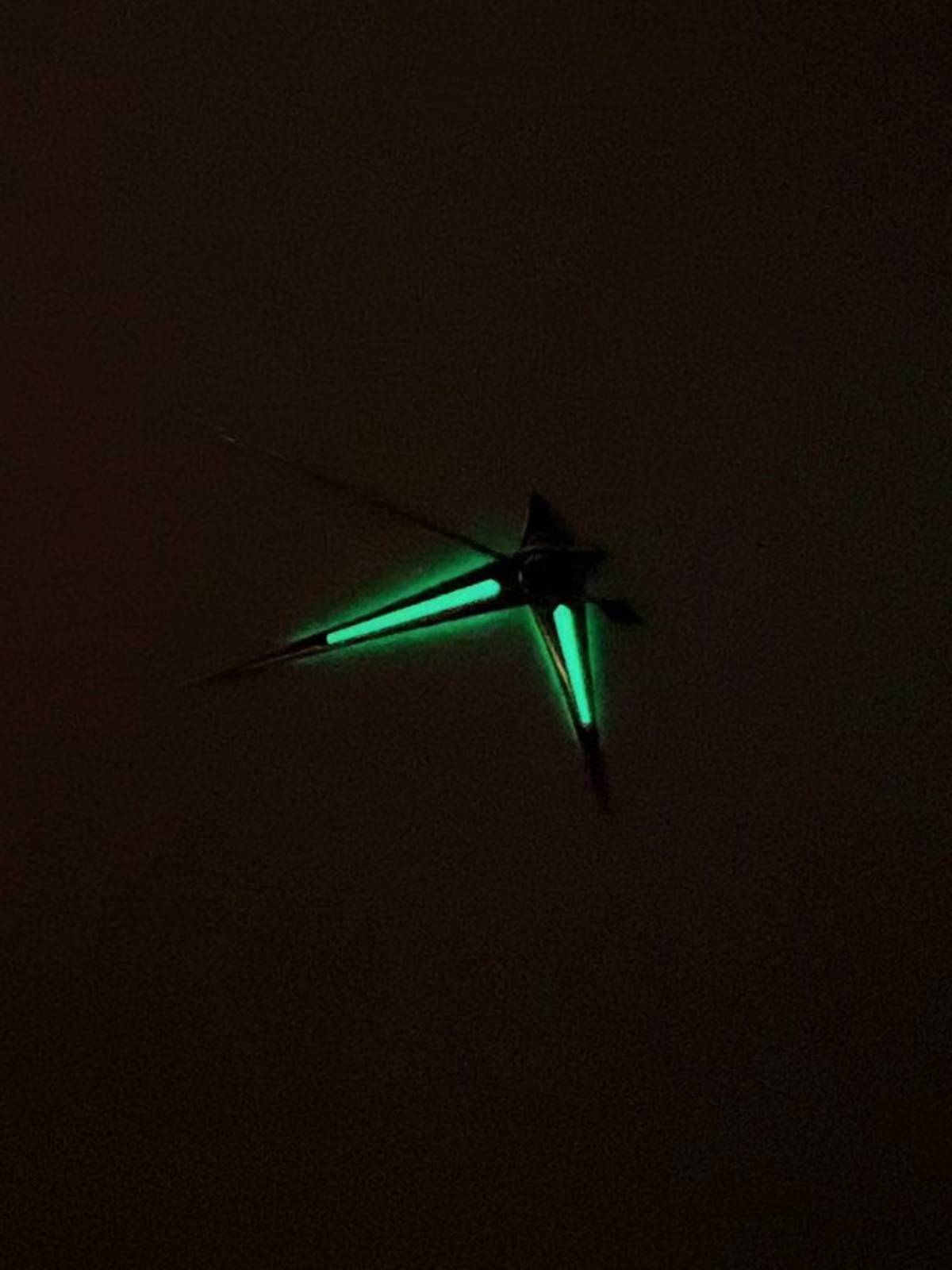 Modification watch accessories new simple polishing green luminous surface needle well installed Japan NH35/364R/7s movement