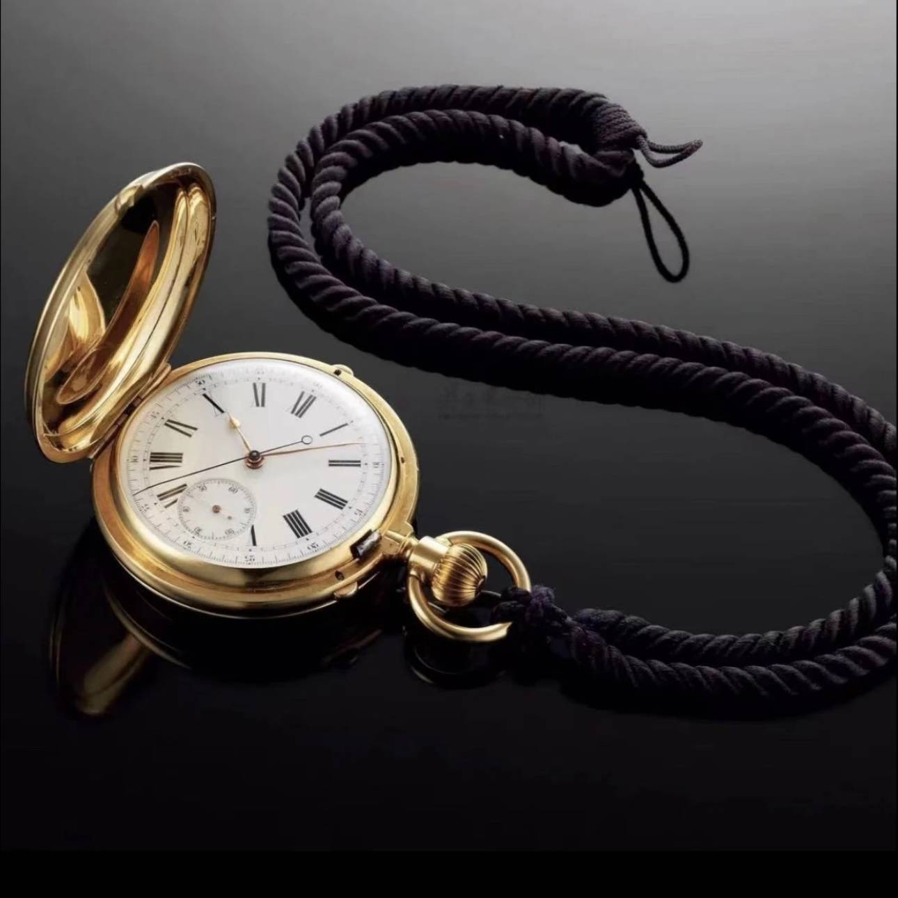 Large pitch retro flip Roman polished men's watch student quartz watch electronic necklace hanging watch elder watch