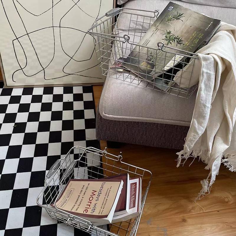 Baonan Island [Metal Shopping Basket] Good -looking INS desktop debris organizes simple handbin storage basket