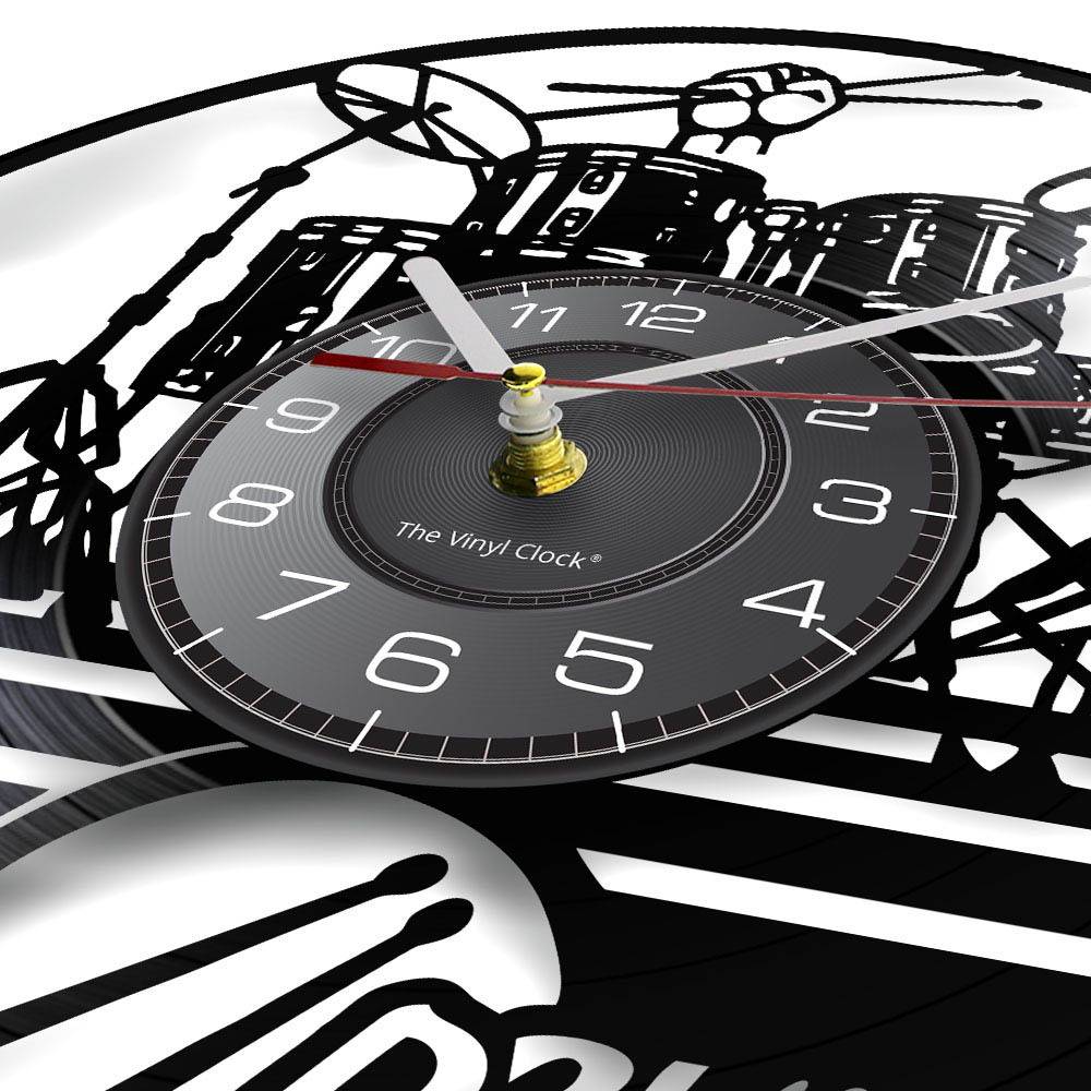 Vinyl records, Creative Automobile LED Clock Drum Music Style Cross -border Amazon Wall Clock
