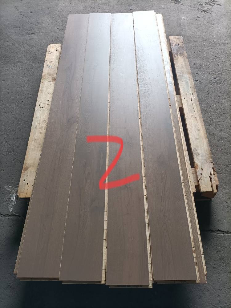 Bad, pure three -layer floor gray lock surface has small crack inventory special offer two colors