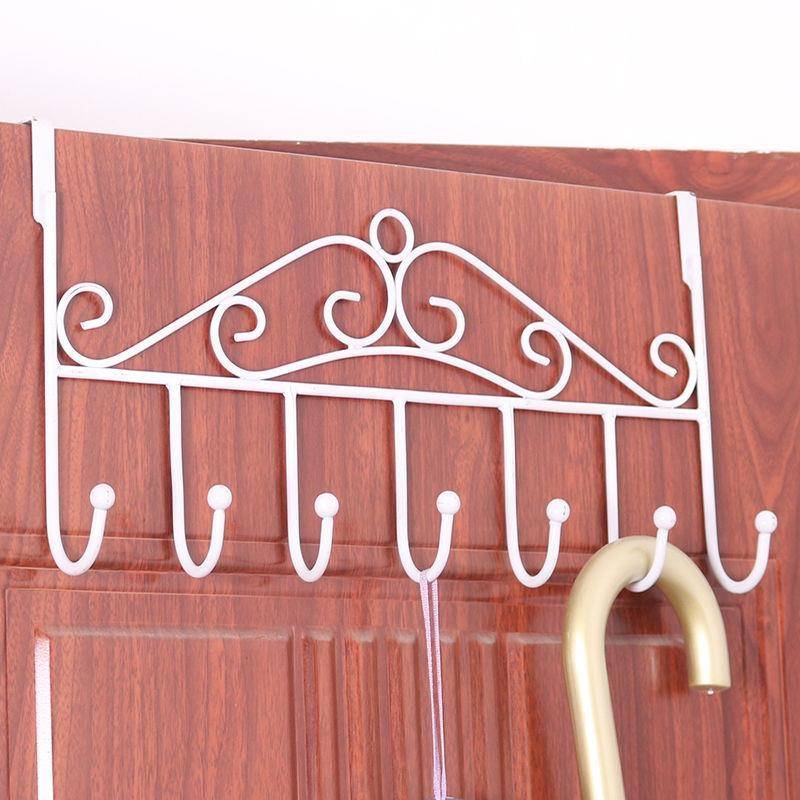 Behind the door behind the door, the bedroom hangs on the door on the door of the door hook the hanger without a trace coat hook to the hand to do freely