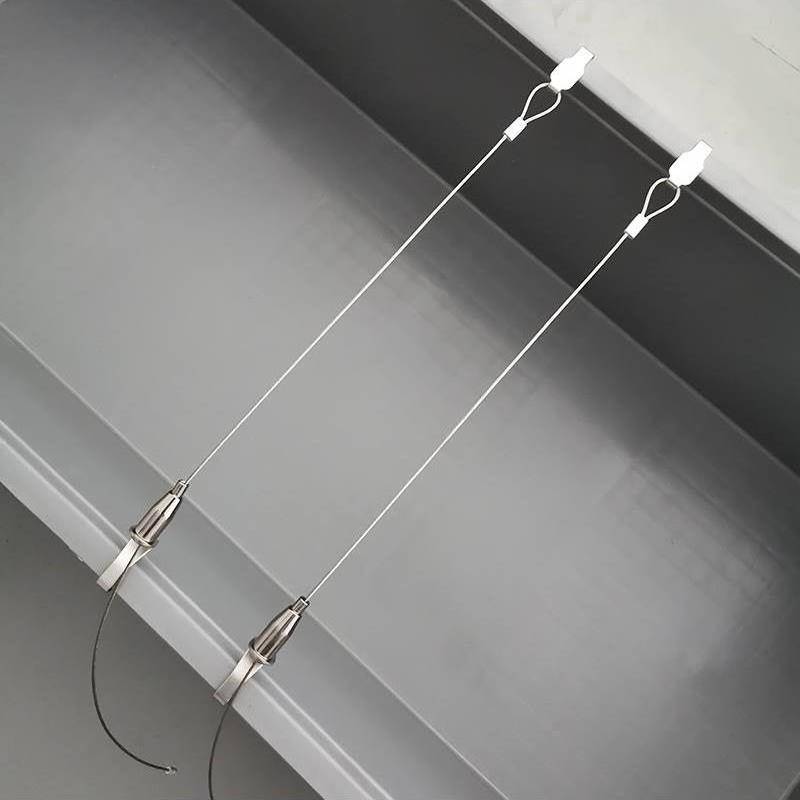 Rotary box pull -through bars breeding box Fish tank anti -deformation steel wire nourishing fish nourishing turtle plastic breeding box positioning tension rope