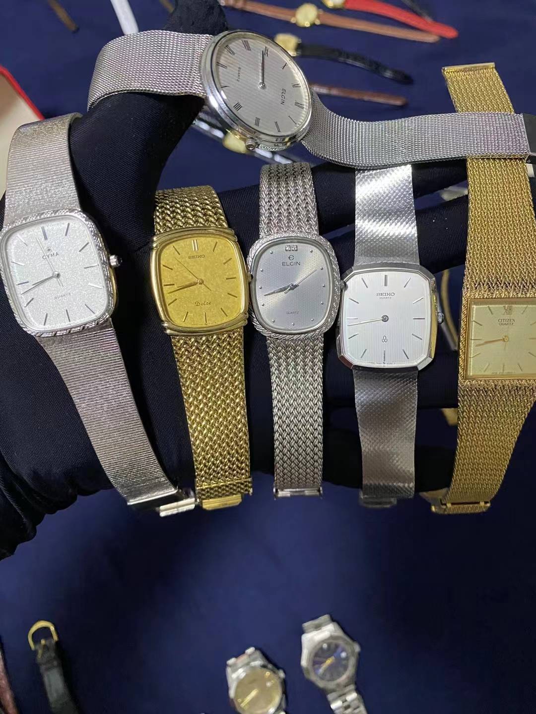 Middle -aged Returning Watch